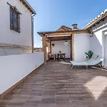 Laurel Lounge & Terrace